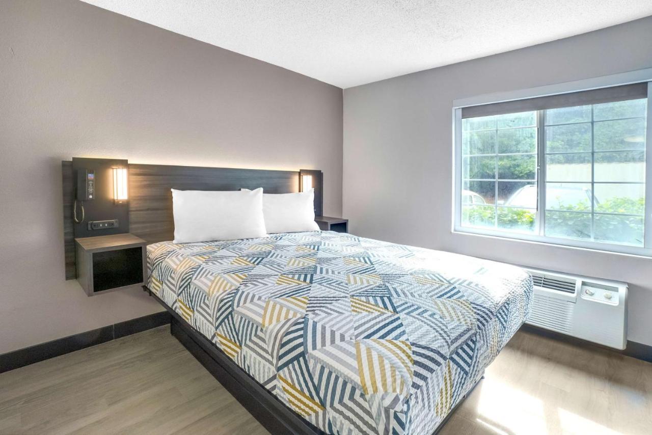 Studio 6 Duluth Ga Near Gas South District Экстерьер фото