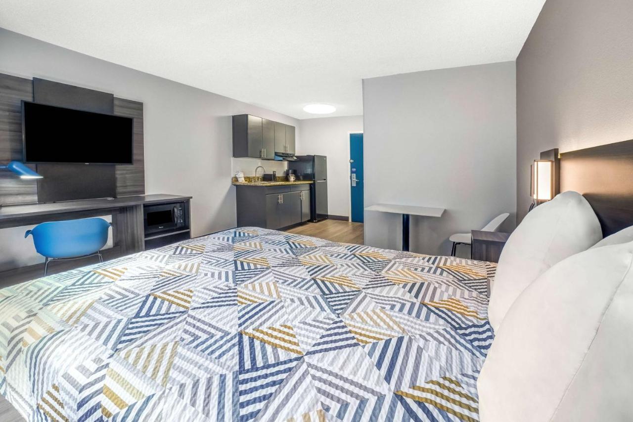 Studio 6 Duluth Ga Near Gas South District Экстерьер фото