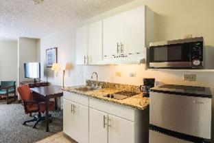 Studio 6 Duluth Ga Near Gas South District Номер фото